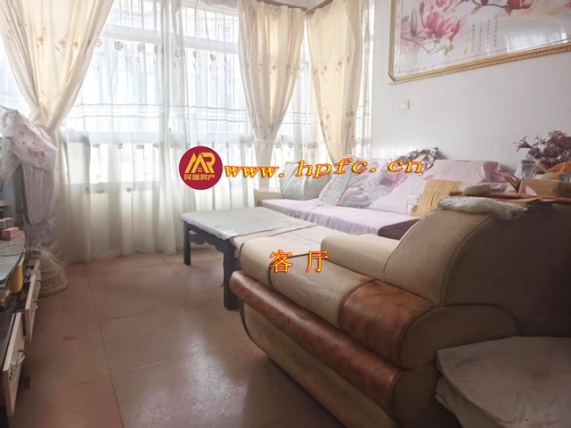 华瑞小区一楼（三室二厅一厨二卫）套房出售 0655