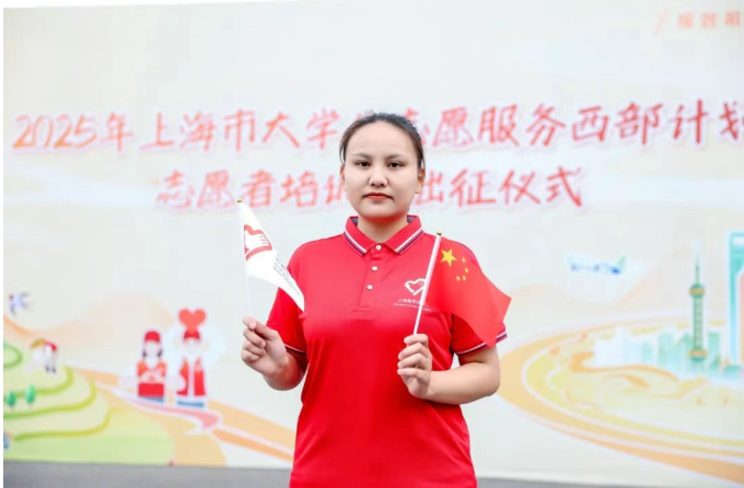 张桂梅的学生，大学毕业做了一个决定……